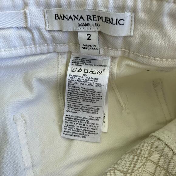 Banana Republic Sz 2 The Weekender Slim Barrel Leg Pants in Ecru Casual Trendy - Picture 15 of 16